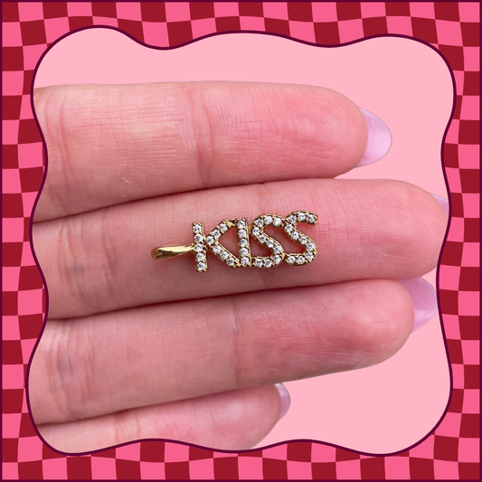 CZ Kiss Charm